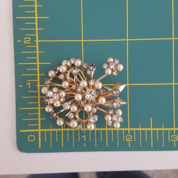 Vintage brooch - Picture 2 of 3